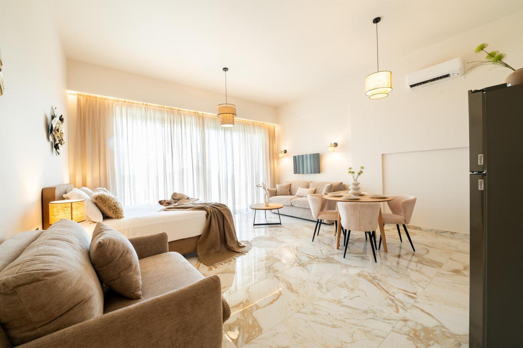 Petradi Suites Kalamáta Kültér fotó
